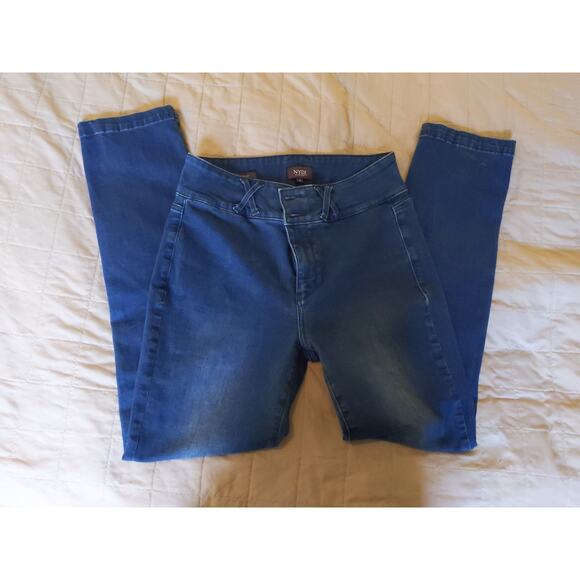 NYDJ Not Your Daughter's Jeans Women's Sz 6 Sheri Slim Classic Wash EUC - Picture 5 of 7